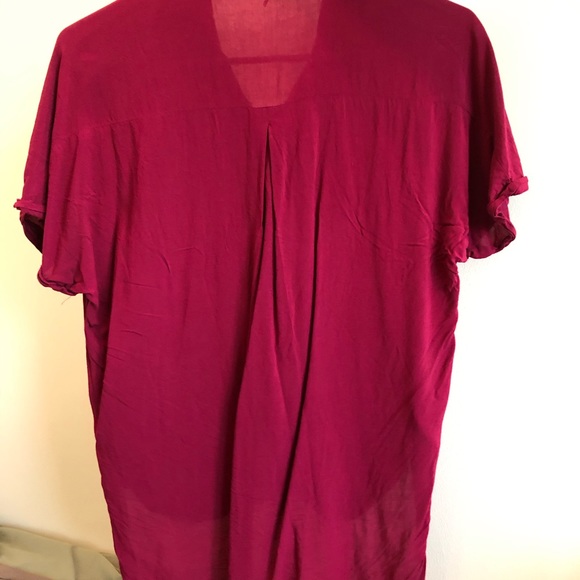 Red Top - Picture 4 of 6